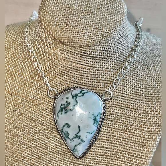 Dendritic Tree Agate Pendant Necklace - Picture 8 of 10